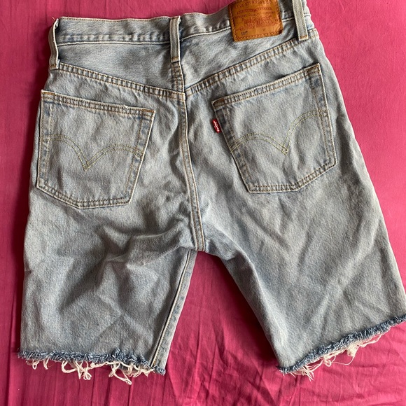 LEVIS 501 BERMUDA SHORT 🌴 - Picture 3 of 6